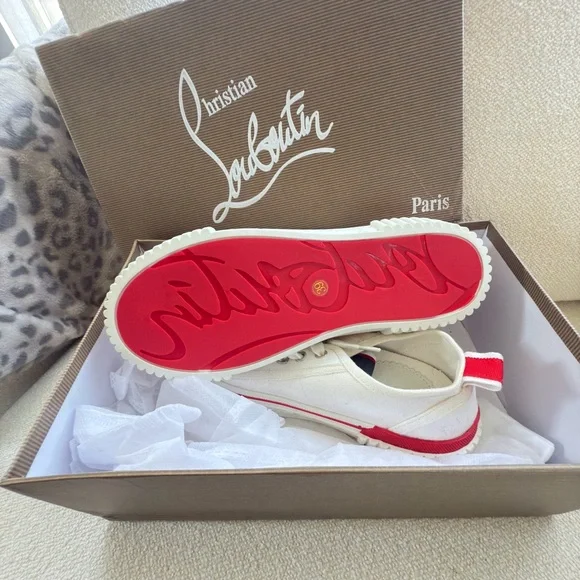 Christian Louboutin White and Red Women's Sneakers - Picture 2 of 3